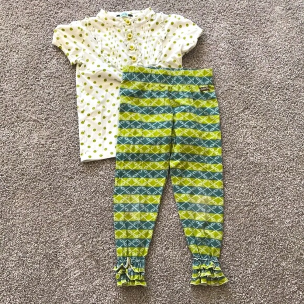 Matilda Jane short sleeved shirt and pant set. Size 10